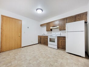 North Ridge in Jamestown, ND - Foto de edificio - Building Photo