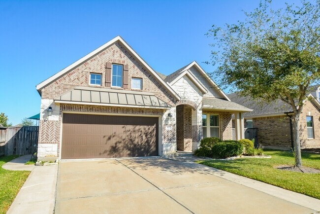 property at 3617 Bartlett Way Dr