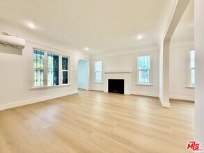 1221 West Blvd in Los Angeles, CA - Building Photo - Building Photo