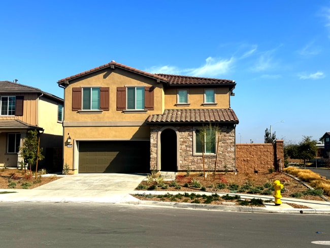 2288 Panama Dr