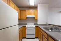 Silsbee Tower -Senior/Young Disable ONLY in Lynn, MA - Building Photo - Interior Photo