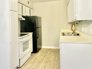 112 Menlo Dr in Columbia, SC - Building Photo - Building Photo