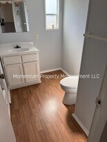 21364 Canal Dr in Brooksville, FL - Building Photo