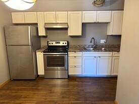 633 S Main Ave in Sioux Falls, SD - Building Photo