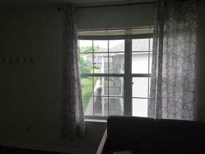 15 S Shafer St, Unit 607 in Athens, OH - Foto de edificio - Building Photo