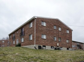 Teson Garden in Hazelwood, MO - Building Photo