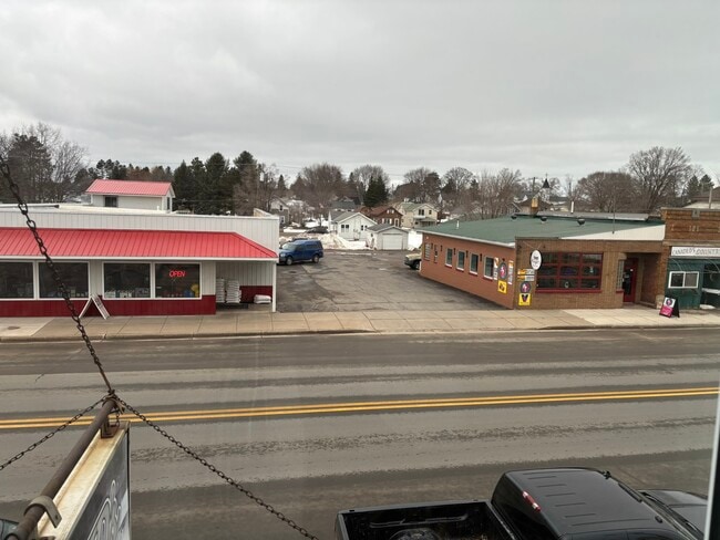 649 Central Ave, Unit Jester's Unit 1 in Florence, WI - Building Photo - Building Photo