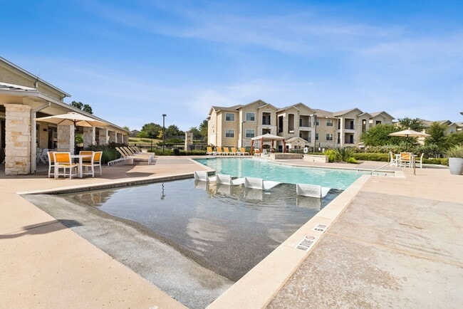Silverado Apartments in Buda, TX - Building Photo - Building Photo