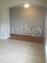 662 SW Sandbar Terrace in Port St. Lucie, FL - Building Photo - Building Photo