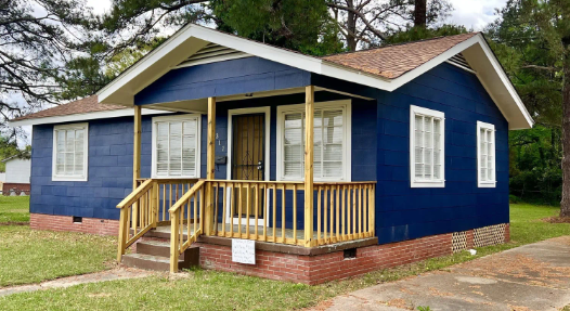 1311 Fernwood Dr in Jackson, MS - Building Photo