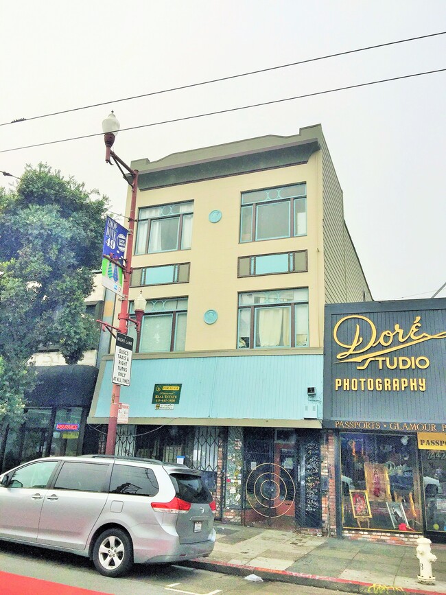 property at 2448 Mission St