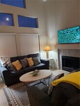 884 Carnival Ave, Unit 17 in Las Vegas, NV - Building Photo - Building Photo