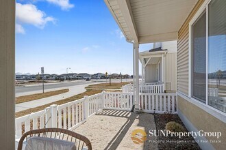 27 N Riverside Dr in Saratoga Springs, UT - Building Photo - Building Photo