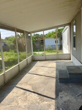 6502 Sandra Dr in Port Richey, FL - Building Photo - Building Photo