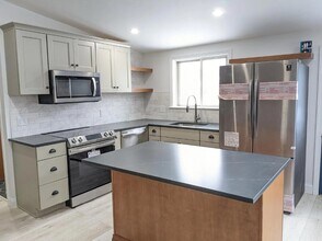 89 Main St, Unit 3 in Boston, MA - Building Photo - Building Photo