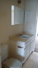 1102 Verde Dr in Bryan, TX - Building Photo - Building Photo