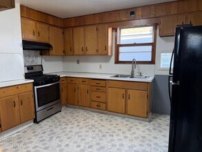 830 Hampton Ave in Schenectady, NY - Building Photo - Building Photo