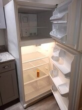 146 Chandler St, Unit 7 in Worcester, MA - Building Photo - Building Photo