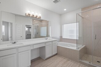 11404 Irish River Dr in Houston, TX - Building Photo - Building Photo