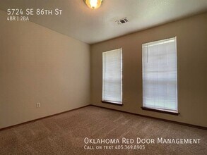 5724 SE 86th St in Oklahoma City, OK - Foto de edificio - Building Photo