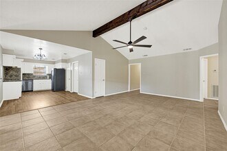 3804 Edgefield Dr in Pasadena, TX - Building Photo - Building Photo