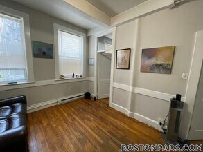 161 Endicott St, Unit 1R in Boston, MA - Building Photo - Building Photo