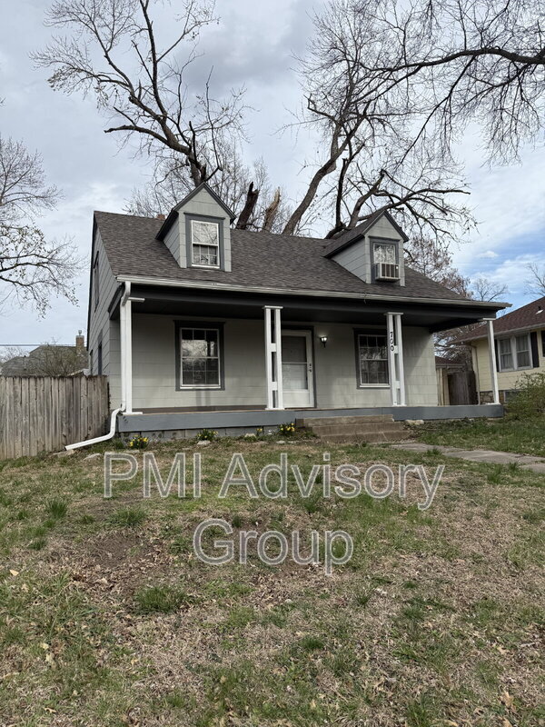 property at 700 SW Macvicar Ave