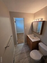 56 Friendly Dr in Belleville, IL - Foto de edificio - Building Photo