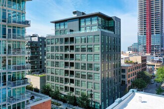 900 W Washington Blvd in Chicago, IL - Building Photo - Building Photo