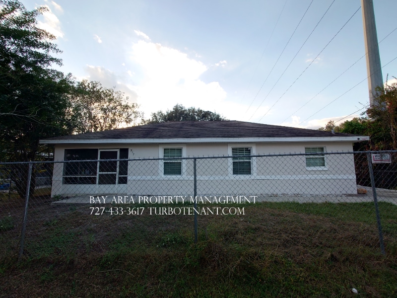 917 Jensen Ave in Lakeland, FL - Building Photo