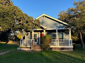 294 Heatherwood Dr in Driftwood, TX - Building Photo