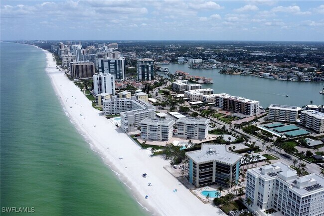 property at 3399 Gulf Shore Blvd N