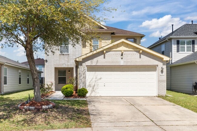 property at 2715 Skyview Knoll Ct