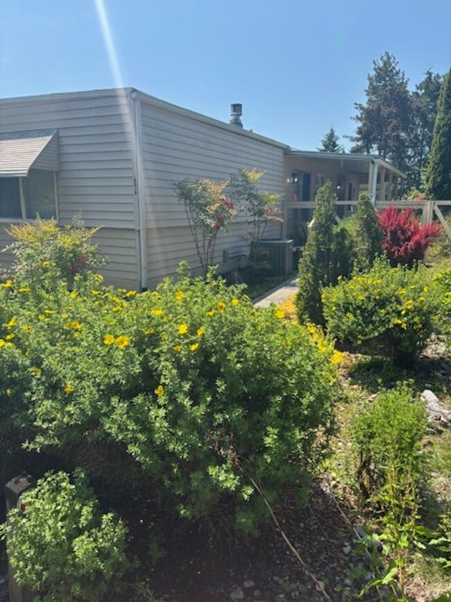 18917 128th Ave NE in Bothell, WA - Building Photo - Building Photo