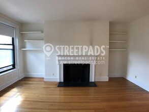 504 Beacon St in Boston, MA - Foto de edificio - Building Photo