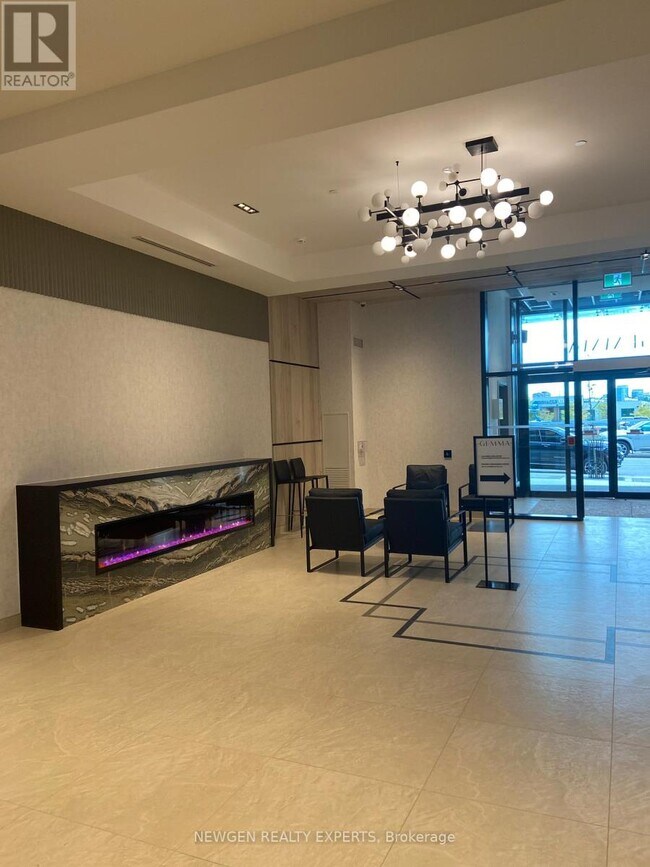 15 Watergarden Dr in Mississauga, ON - Building Photo - Building Photo