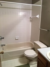 5101 Goldersgreen Dr in Lafayette, IN - Building Photo - Building Photo