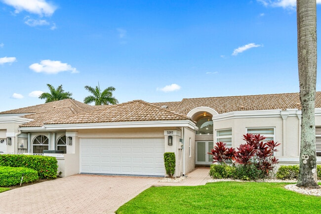 5097 Windsor Parke Dr in Boca Raton, FL - Building Photo - Building Photo