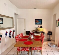 4302 Foxtail Ln in Weston, FL - Building Photo - Building Photo