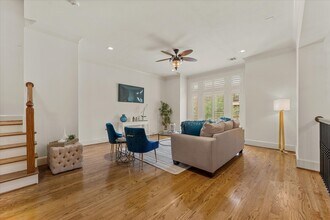 30 History Row in The Woodlands, TX - Building Photo - Building Photo