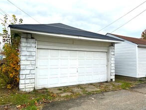 1302 Oregon Ave in Steubenville, OH - Building Photo - Building Photo