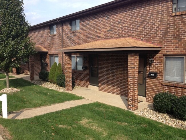 Jeanette Apartments in Jeannette, PA - Foto de edificio - Building Photo