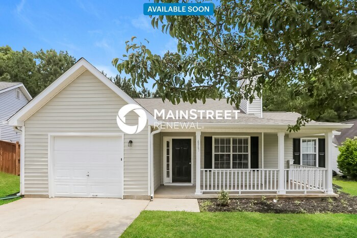 6967 Biscayne in Rex, GA - Building Photo