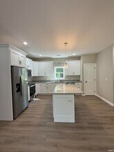 3417 S Knightridge Rd in Bloomington, IN - Building Photo - Building Photo