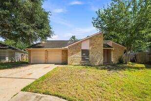 703 Conestoga Cir in Katy, TX - Building Photo