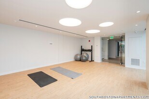 1410 Columbia Rd, Unit 1G in Boston, MA - Building Photo