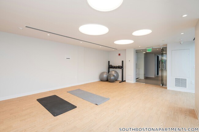1410 Columbia Rd, Unit 1G