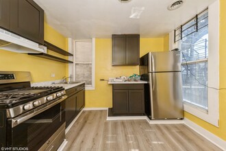 6330 S Ellis Ave in Chicago, IL - Building Photo - Building Photo