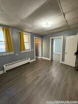 428 Salem St in Malden, MA - Building Photo