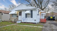 4409 Cuthbertson St in Flint, MI - Building Photo - Building Photo